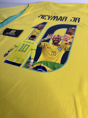 Camisa Brasil Home 26/27 Nike Torcedor Masculina - ARTE NEYMAR - Pronta Entrega (SÓ ESCOLHER NOME)